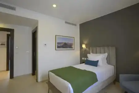 Maia Suites - 30