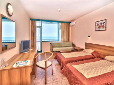 Arabella Beach - 4
