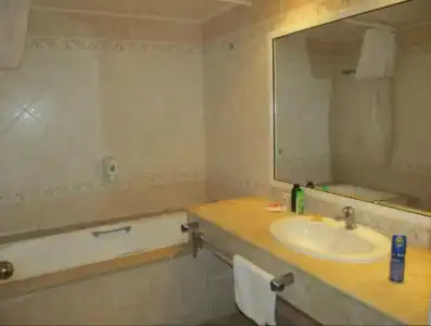 Delphin El Habib - 8