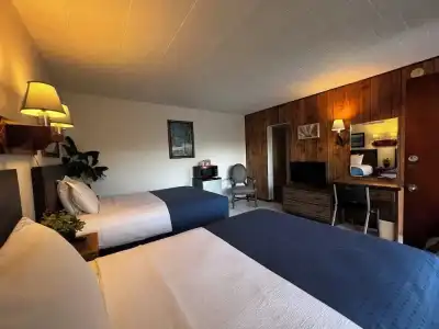 Nocturne Motel - 2