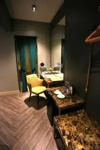Ratchada Boutique - 37