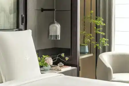 Four Seasons At Centre - 84