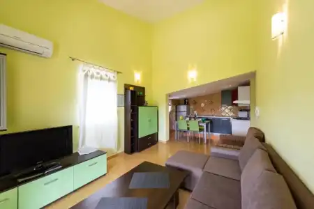 Apartments Karen - 0