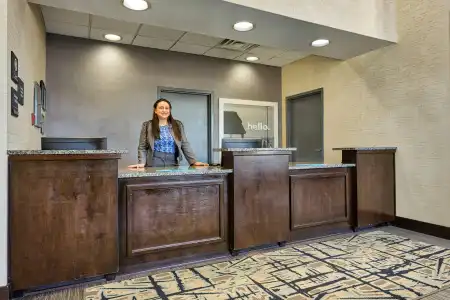 Hampton Inn Norfolk-Naval Base - 30