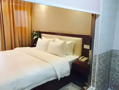 Guangzhou Rongting Business - 3