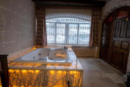 Underground Cave Suites - 112
