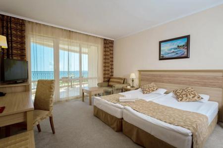DIT Majestic Beach Resort - 44