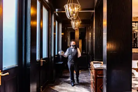 The Singular Santiago - 34