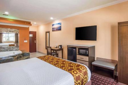 Rodeway Inn & Suites Pasadena - 28