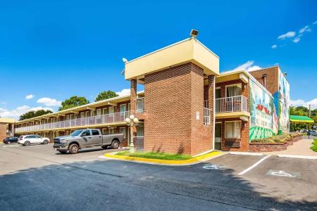 Quality Inn Mount Vernon - 23