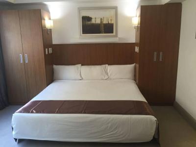 Weston Suites & - 6