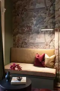 Medusa Boutique - 182