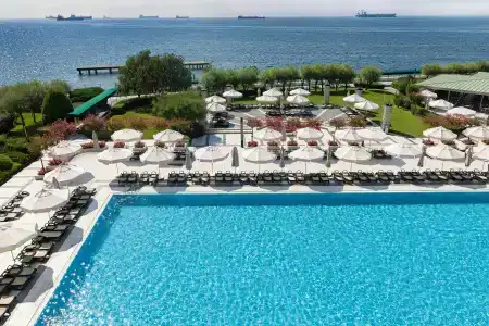 Renaissance Polat Istanbul - 13