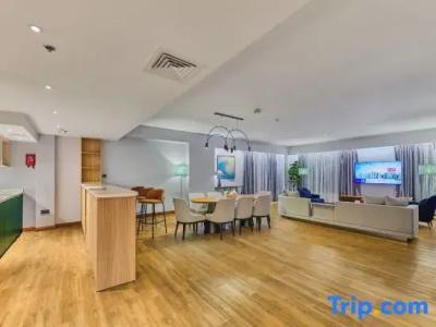 Ramada & Suites by Wyndham Dubai JBR - 119
