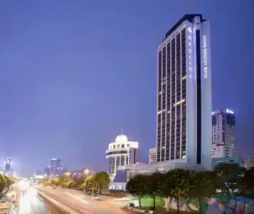 Grand Skylight Shenzhen - 39