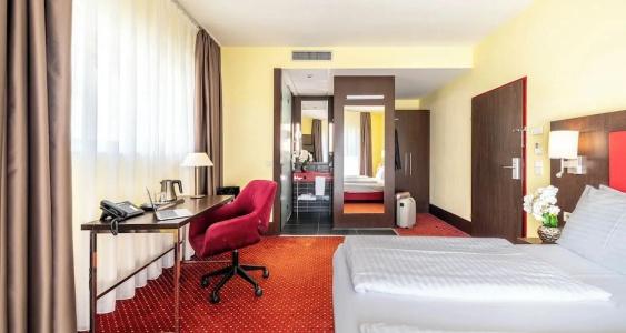 Plaza Premium Salzburg - 115