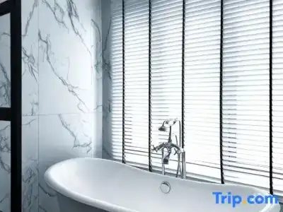 Glory Boutique Suite - 60