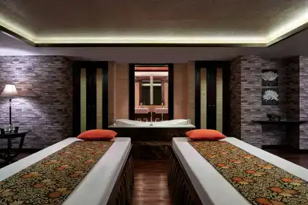 Courtyard by Marriott Bandung Dago - 2