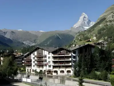 National Zermatt – Matterhorn Views, Sunnegga Gateway & SPA - 13