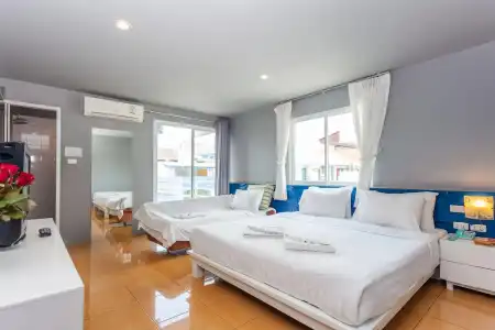 Madam Inn Patong - 33