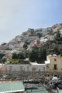 La Bougainville - 141