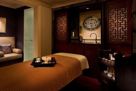 The Peninsula Shanghai - 41