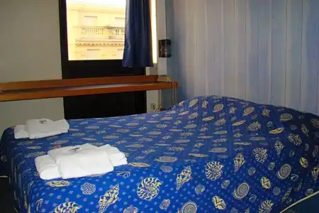 Hôtel Life Bordeaux Gare - BG - 12