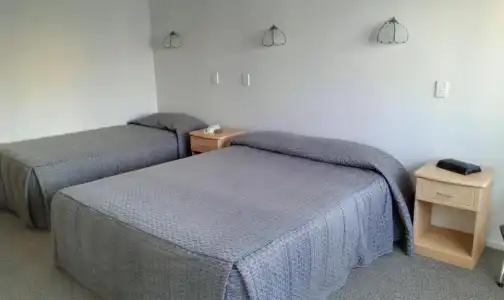Riverview Motel - 44