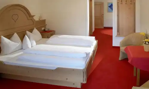 Hotel - 55