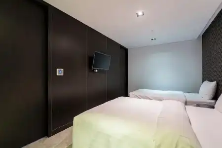 BrownDot Songdo - 129