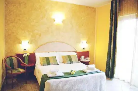Prestige - 24