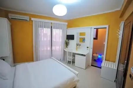 Iliria Internacional - 12