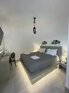 Zoumis Residence - 92