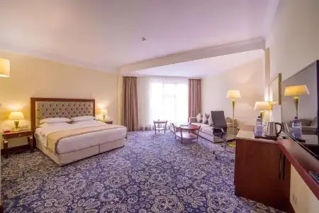 Ramada by Wyndham Almaty - 28