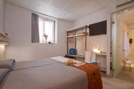 Hostal Benidorm - 4