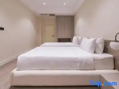 Sea Breeze Residences & - 38