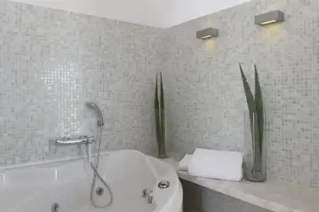 Kanale's Rooms and Suites - 143