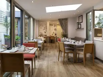 Mercure Paris Montparnasse Raspail - 19