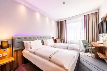 Premier Inn Essen City Limbecker Platz - 14