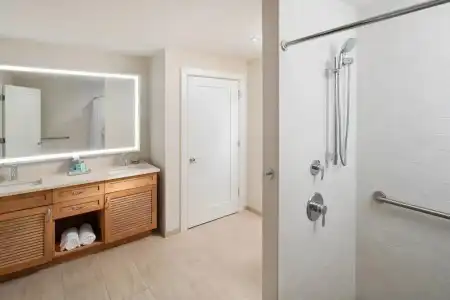 Waterline Villas & Marina, Autograph Collection - 91