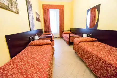 Funny Palace Hostel - 32