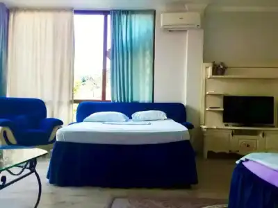 Batumi Wonderland Guest House - 63