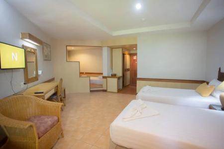 100 Islands Resort & Spa - 40