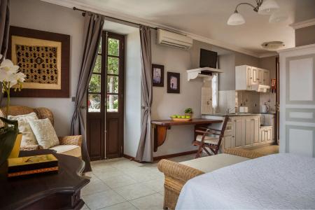 Faros Suites - 32
