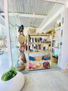 GEO & Art Boutique Himara - 17