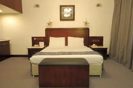 Grand Astoria - 65