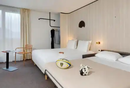 ibis Styles Clermont Ferrand Sud La Pardieu - 59