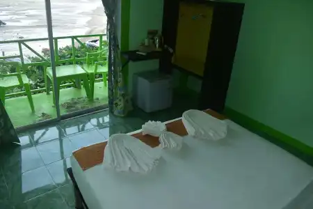 Phi Phi Beach Front Resort - 73
