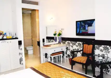 Hoang Thanh Thuy 2 - 42