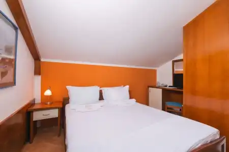 Villa Royal Apartments - 35